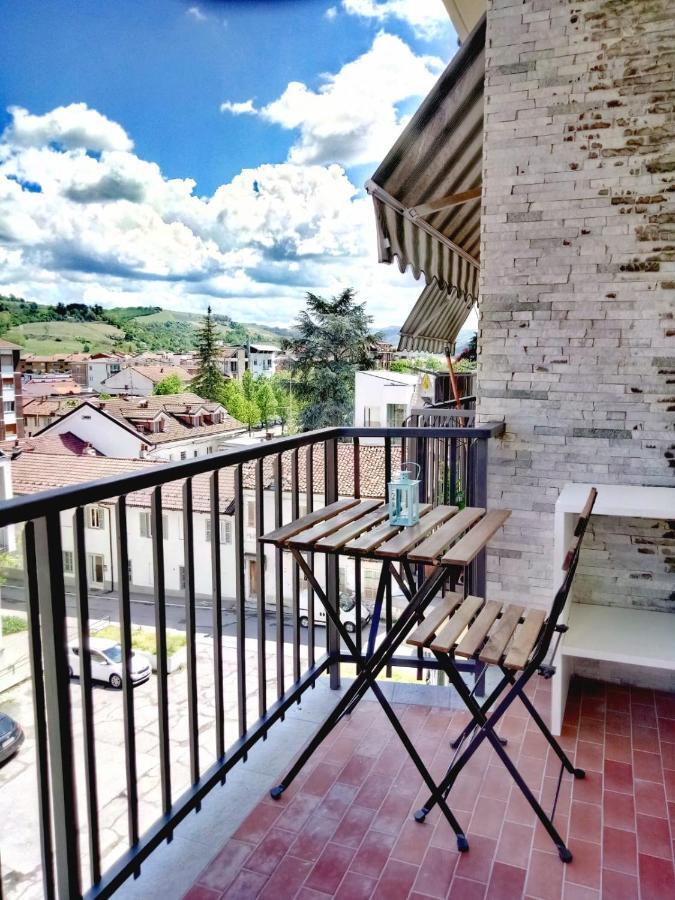 Vinhome Bilocale Con Garage Privato Alba Centro Exterior photo